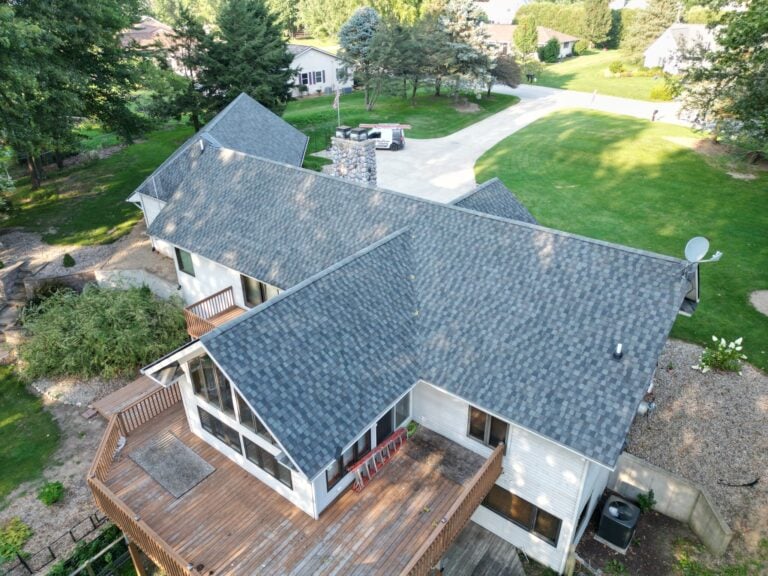 asphalt roofing