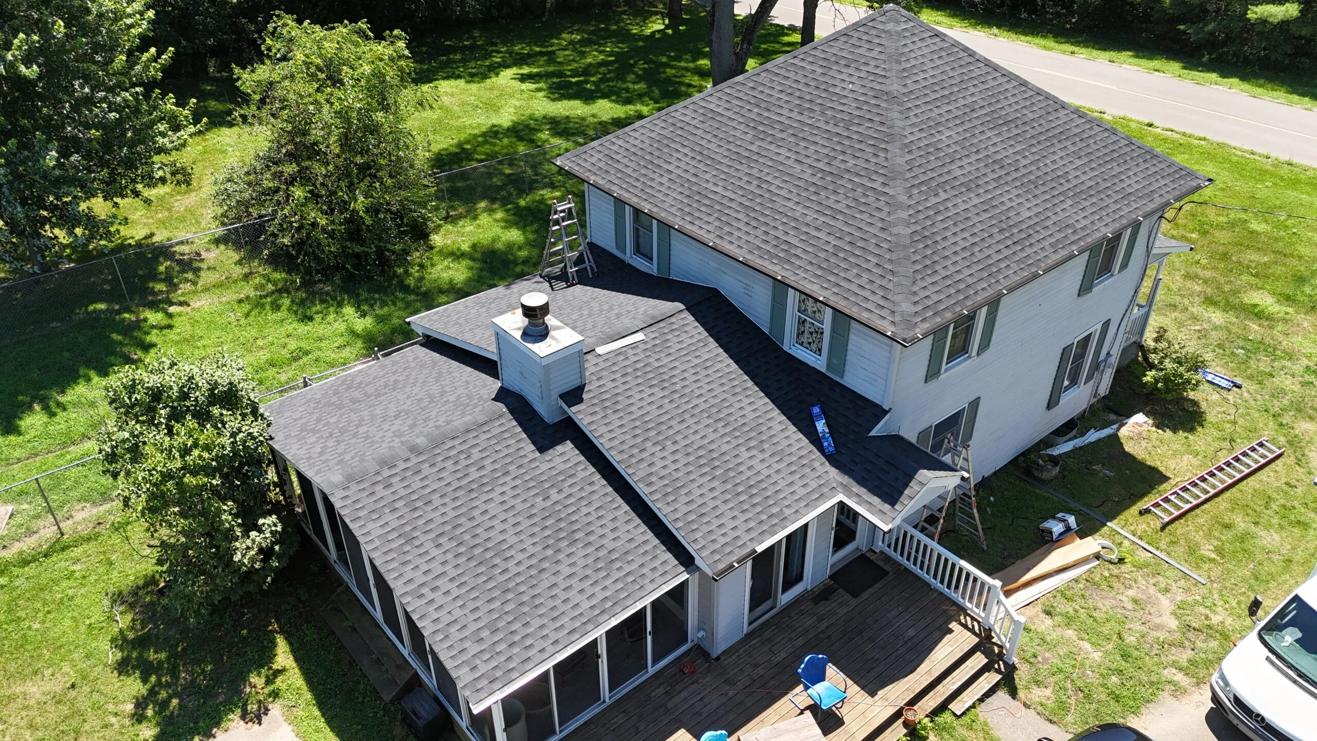 asphalt roof in plymouth in